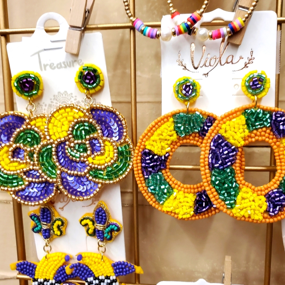 Mardi Gras earrings seed bead
